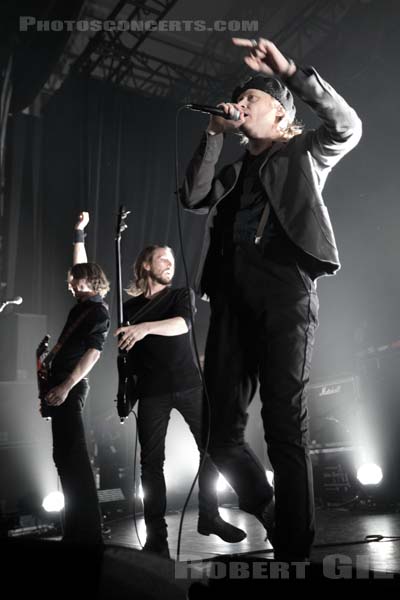 REFUSED - 2019-11-08 - PARIS - Elysee Montmartre - 